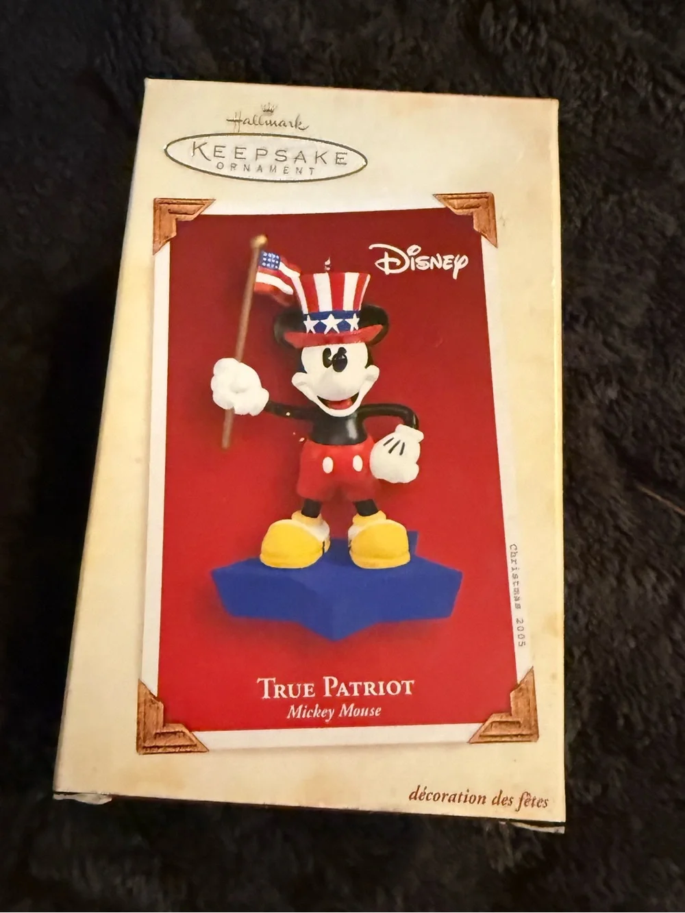 2005 Hallmark Keepsake Mickey Mouse True Patriot Ornament